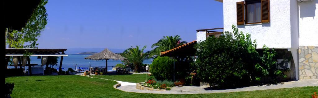 Christaras Apartments Vourvourou Esterno foto