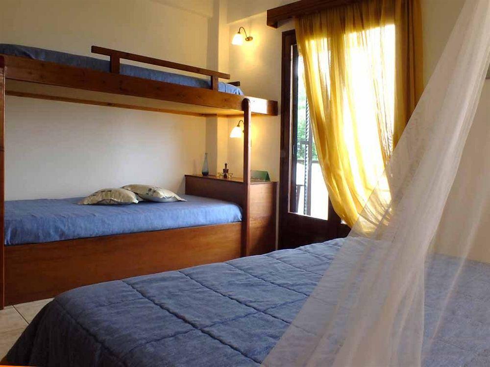 Christaras Apartments Vourvourou Esterno foto