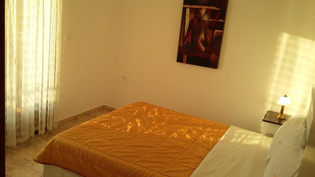 Christaras Apartments Vourvourou Esterno foto